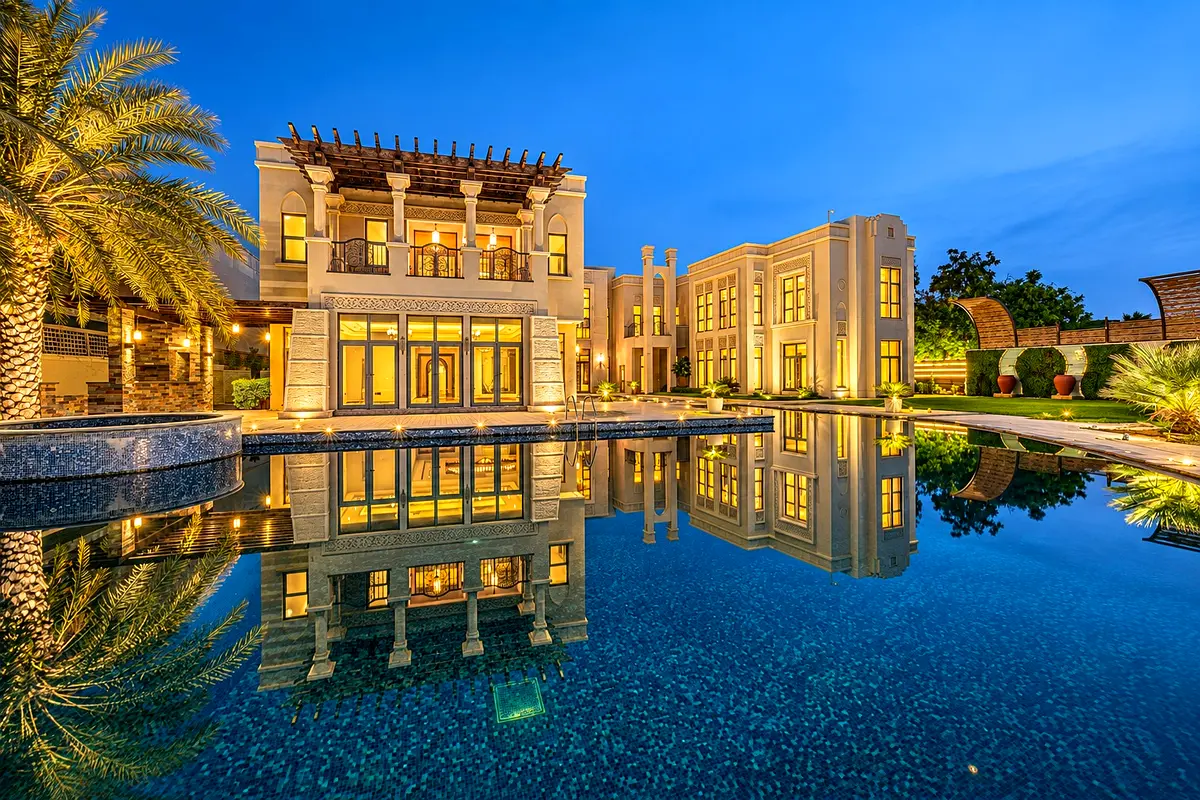 A World Of Luxury, Elegance And Prestige