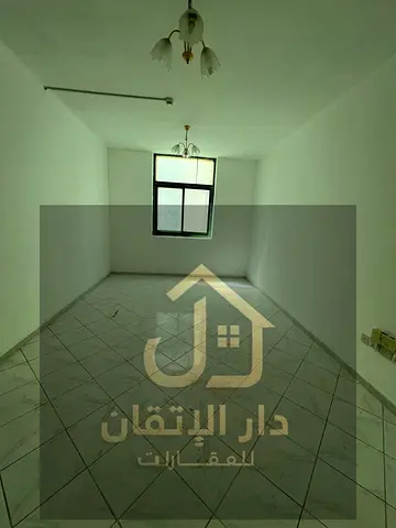 فرصة ذهبية للإيجار شقه غرفه وصاله منطقه النباعه موقع حيوي وقريب من جميع الخدمات