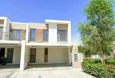 LANDSCAPE | READY TO MOVE IN | PRIME LOCATION