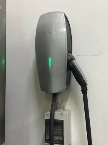 Tesla Charger