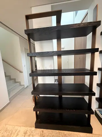 Bloomingdale’s shelving