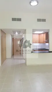 12 Cheqs Studio Next to Metro Ready to move @ 45k