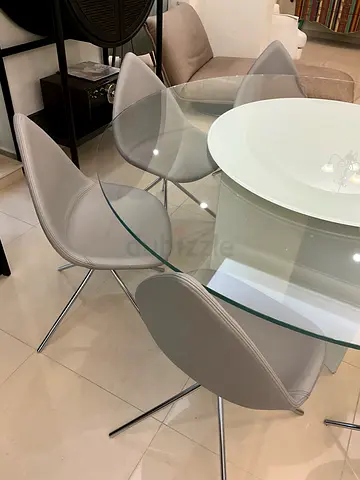 x8 pcs BOCONCEPT Ottawa dining chairs in light gray Nordic Grain leather upholstery