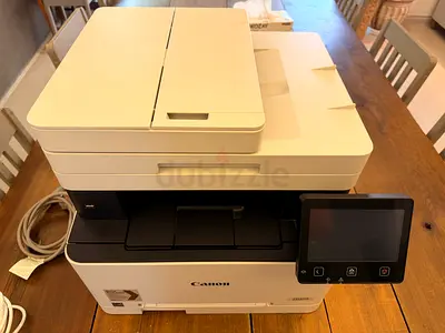 Canon I-senses MF635Cx