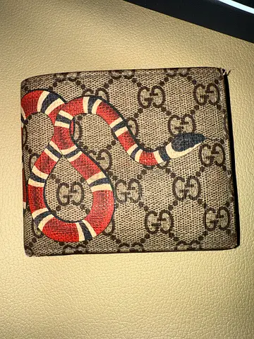 Gucci snake wallet