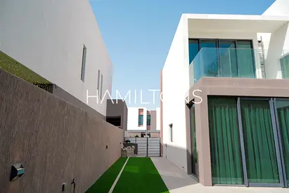 Elegant Villa | Central Address | Ideal Investment & Resale Choice