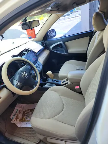 صورة 3 لـ 2010 Toyota RAV 4