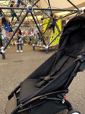 Babyzen Yoyo Compact Stroller - Black, Lightweight and Foldable