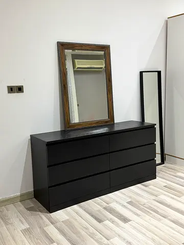 IKEA MALM 6-drawer Dresser in Black-Brown - Good Condition
