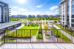 GREAT LOCATION | EMAAR | WITH PARK ACCESS