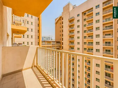 High Floor | Pool View | Vacant