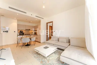 Ready to Move In | Downtown Views | Mid Floor