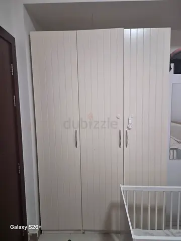 White 3-door Wardrobe / Armoire in Good Condition