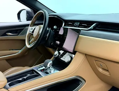 2021 Jaguar F-PACE — миниатюра 13