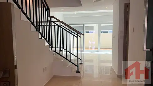 Elegant Vacant | End User |4Bedroom Villa | Investor Deal | VAcant | Brand New | Courtyard View | Bright Interiors