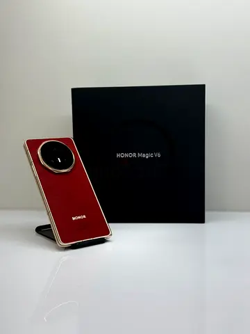 HONOR Magic V6 - Excellent Condition with Original Box