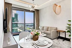 Luxury 2BR | Infinity Pool with Burj View