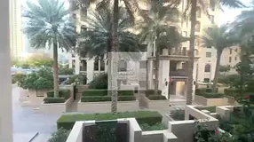 Spacious 1BR | Unfurnished | Prime Location