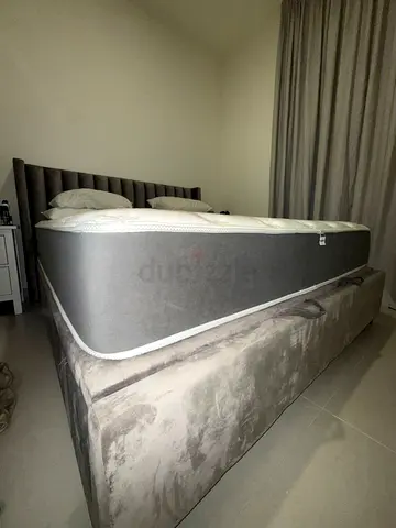 King size crushed velvet bed frame with mattress - grey