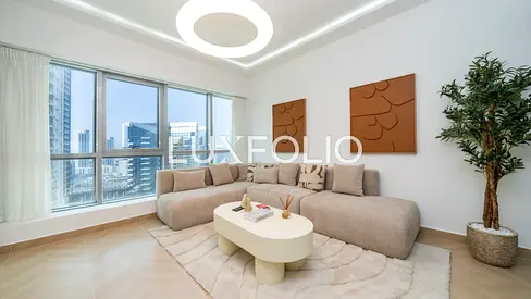 Vacant | Mid Floor | Upgraded
