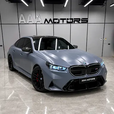 2025 BMW M5 照片 5