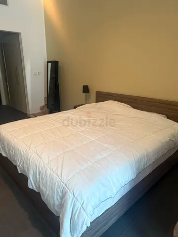 Bedroom with mattress-Wooden Dressing Table with Mirror and Drawers - Good Condition