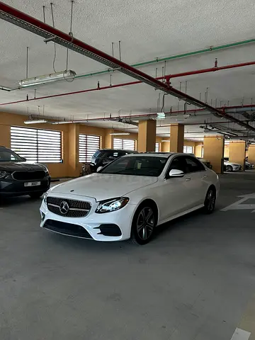 2018 Mercedes-Benz E-Class E 300 - American Specs - Excellent Condition