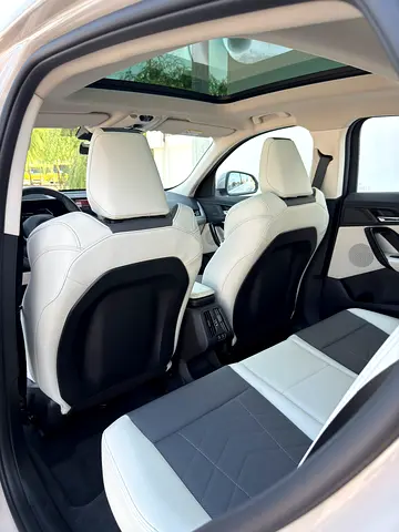 2027 BMW X2 照片 12