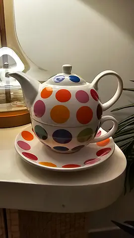 Teapot with cup (never used)