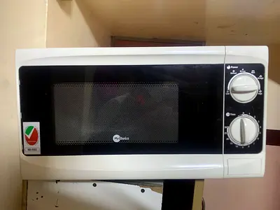 MyChoice Microwave Oven 700W – Good Condition