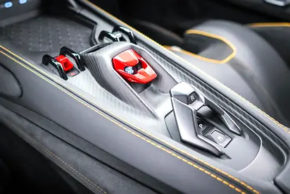 صورة مصغرة 16 لـ 2024 Lamborghini REVUELTO