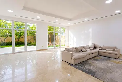 Community View | Private Living | Vacant Unit