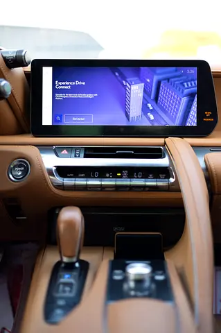 صورة 10 لـ 2024 Lexus LC-SERIES