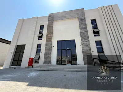 للبيع مستودعات صناعية مميزة في أم القيوين | تملك وافد بعقد 99 سنة فرصة استثمارية مميزة في أم القيوين للمستثمرين الباحثين عن مستودعات صناعية فاضيه