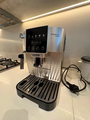 DeLonghi Magnifica Start Automatic Coffee Machine