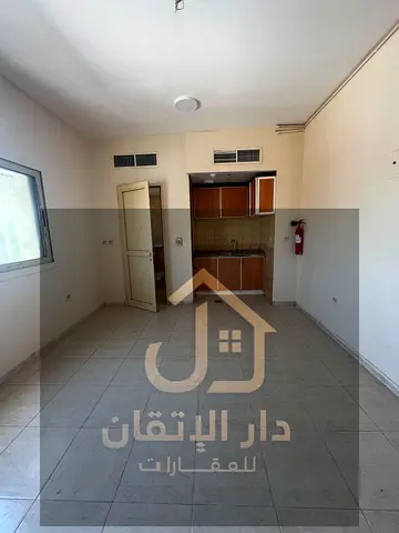 Golden opportunity for rent | Studio in Al Butina area, prime location close to all services.