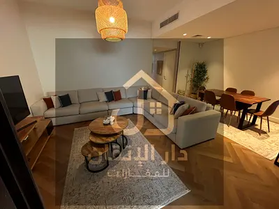 للبيع فيلا مميزة في مجمع نسمة - الشارقة*