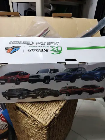 Brand new decorative car-themed boxed item (Hyundai /Tuscan 2019)