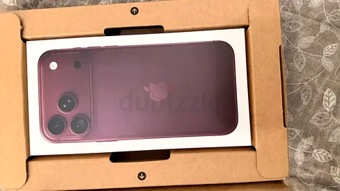 Iphone 18 Pro Max 512 GB ( burgundy )