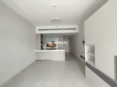 FREE WIFI | EASY ACCESS | BRIGHT STUDIO