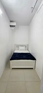 PARTITION ROOM