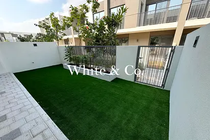 Appliances | Ready to move | Landscaped