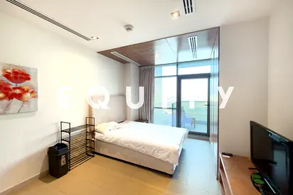 High Floor | Well Maintained | Bus Stop In Front