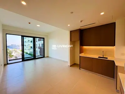 Brand New | Close to Park & Mall | Great Location