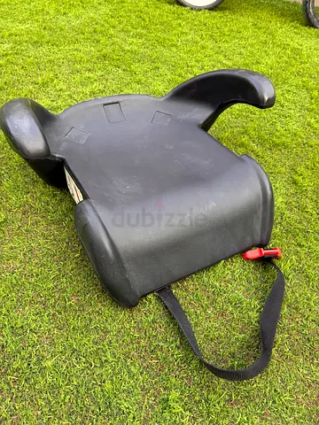 Black Backless Child Booster Car Seat — Used, Good Condition