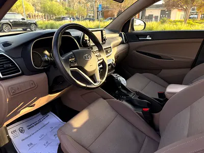 2020 Hyundai TUCSON photo 6