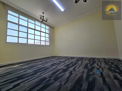 Newly Renovated Spacious 1 Bed Room Hall ' 2 Separate Rooms ' on 1st Floor