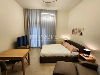 FULLY FURNISHED STUDIO | CHILLER FREE | NEAR BUS STOP