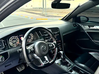 2019 Volkswagen GOLF GTI — фото 5