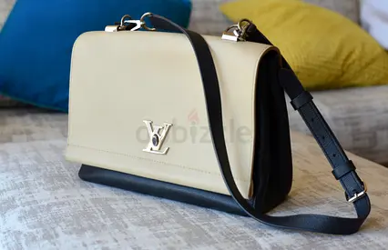 Louis Vuitton Lockme II Medium in Black & Beige Bicolor